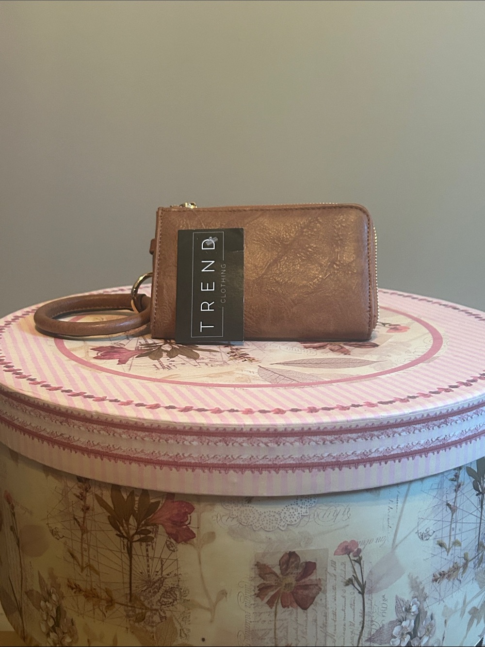 NWT Jen & Co Brown Liv Wallet
